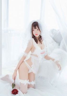 驱魔少女夏洛